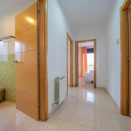 Aurore, 12 Persons, Large Salt-water Pool, Air Conditioning Villa Lloret de Mar