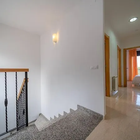 Villa Aurore, 12 Persons, Large Salt-water Pool, Air Conditioning *
