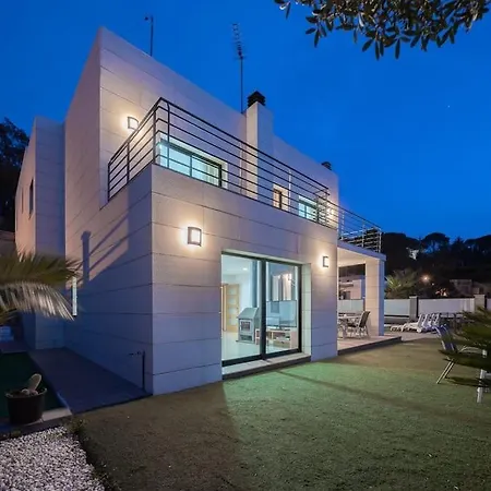 Villa Aurore, 12 Persons, Large Salt-water Pool, Air Conditioning *