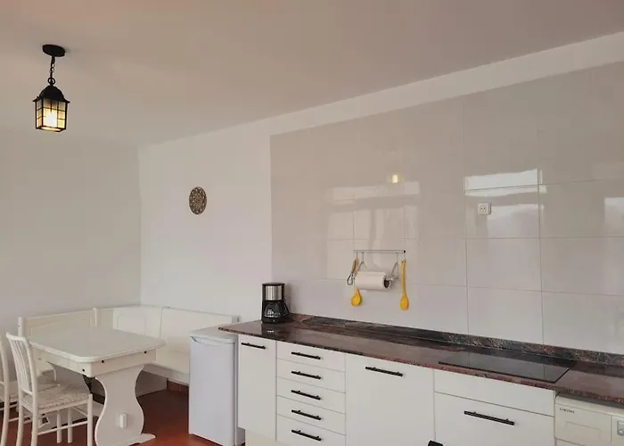 Aurore, 12 Persons, Large Salt-water Pool, Air Conditioning Villa