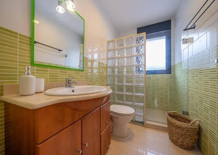 Villa Aurore, 12 Persons, Large Salt-water Pool, Air Conditioning *