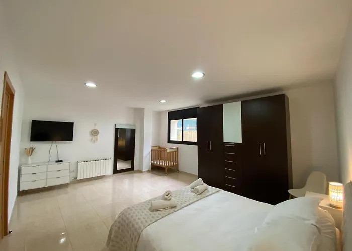 Villa Aurore, 12 Persons, Large Salt-water Pool, Air Conditioning *