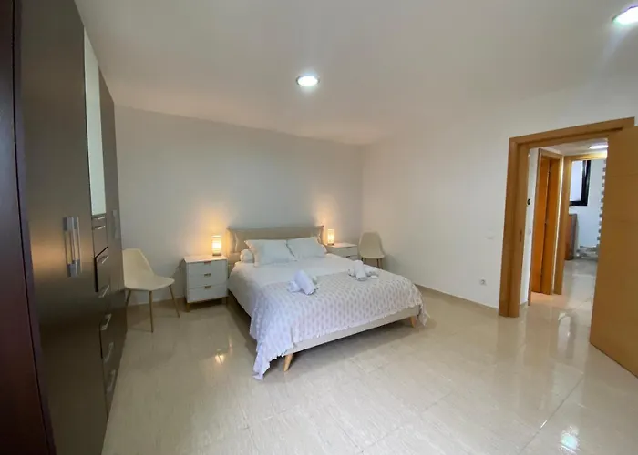 Villa Aurore, 12 Persons, Large Salt-water Pool, Air Conditioning